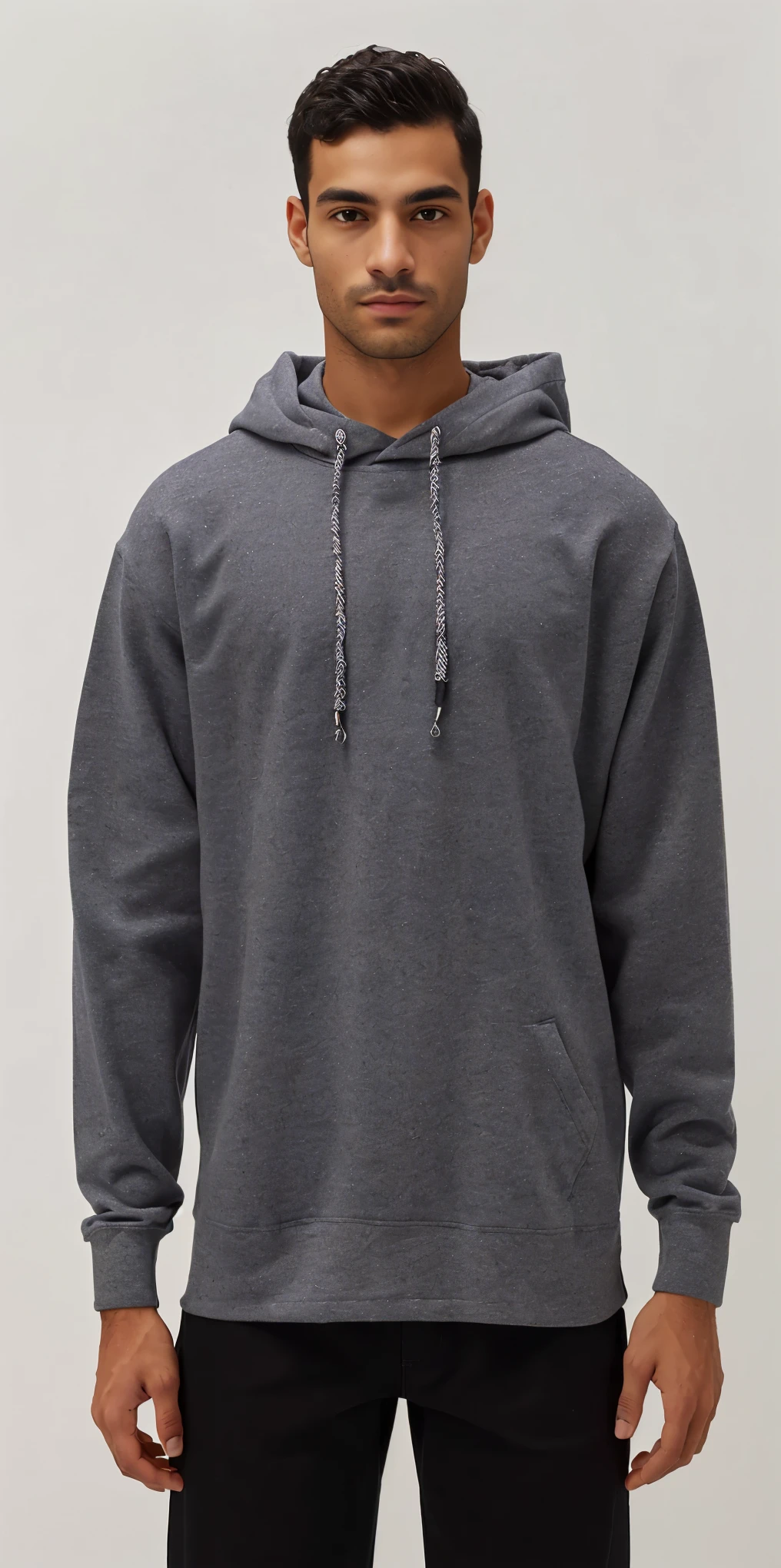 arafed man in a grey capuz standing in front of a white wall, vestindo um moletom cinza com capuz, gray capuz, grey capuz, grey capuz opened, wearing capuz, wearing a capuz, wearing a um casaco com capuz, capuz, wearing a black capuz, wearing an oversized capuz, cinza escuro, in a capuz, um casaco com capuz, vestindo moletom