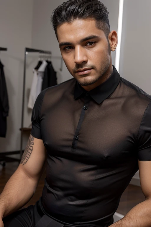 Foto real beleza masculina moda roupa preta moderna glamour luxo show alta costura homen latino atletico pedrarias brilho