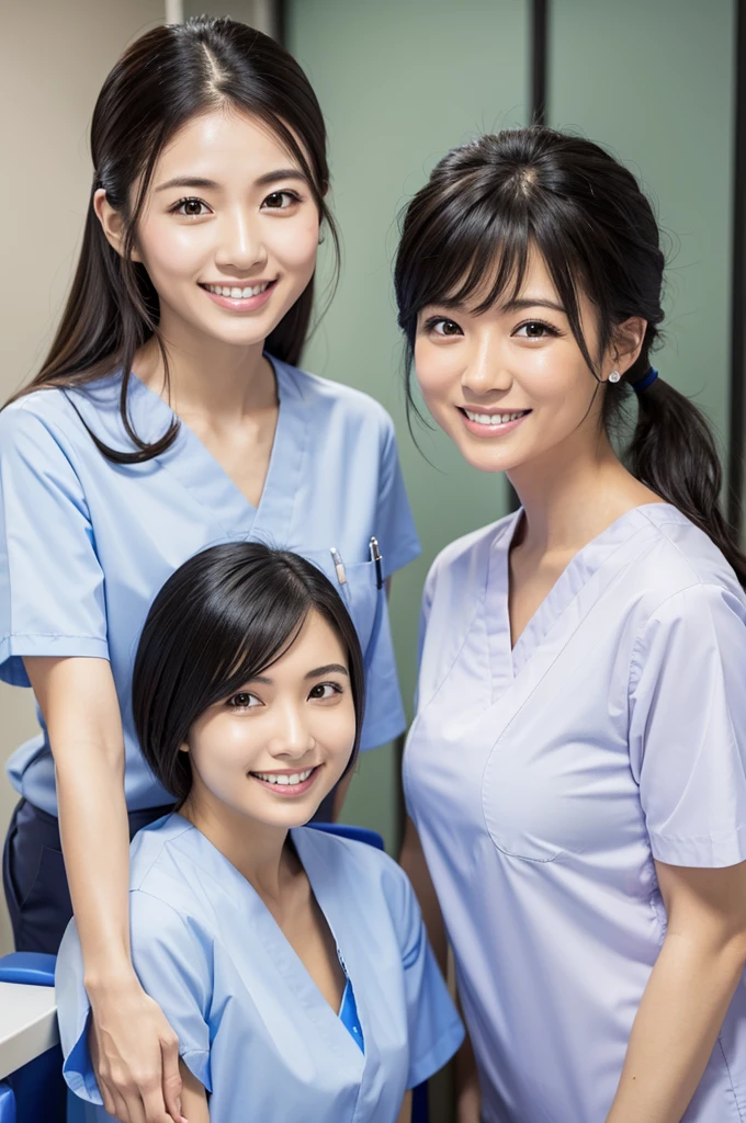 (masterpiece、top-quality:1.2), 2 Girl、Hospital autopsy room、Surgeons performing human anatomy、Man bleeding on the operating table、Tendency to enjoy dissection、sadistic、Crazy smile, Look at viewers