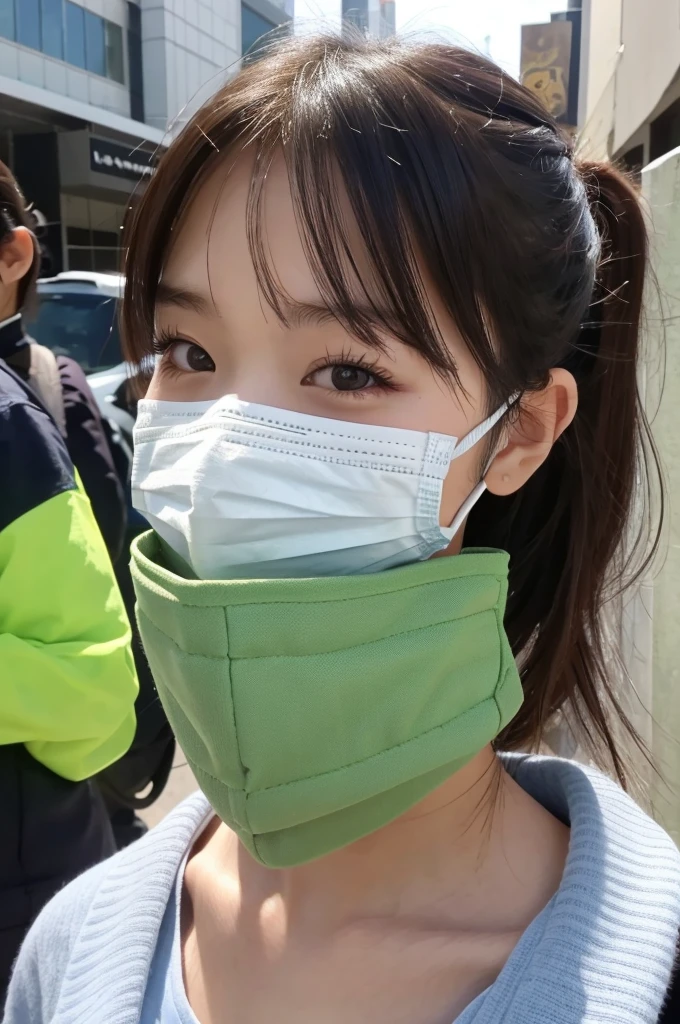 Girl wearing a wasabi mask、Only the face is shown