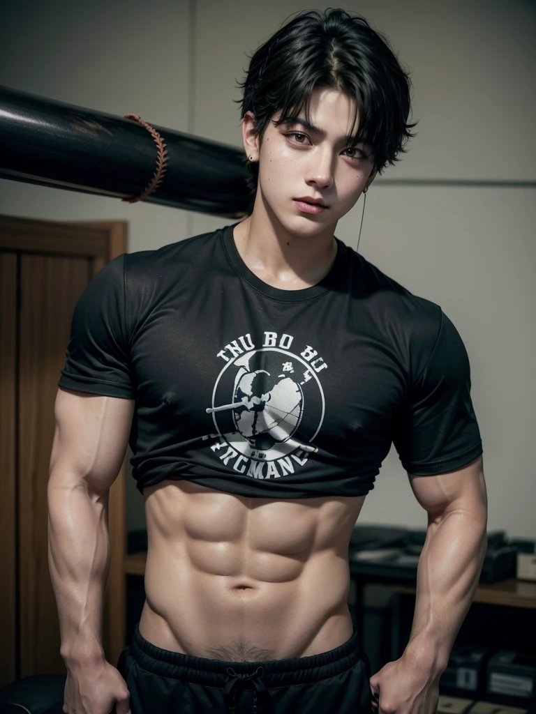 Sexy man holding a baseball bat, tiene brazos fuertes, rostro guapo. Tatuaje en un brazo. Camiseta negra, Jungkook, Jeon Jungkook. BTS