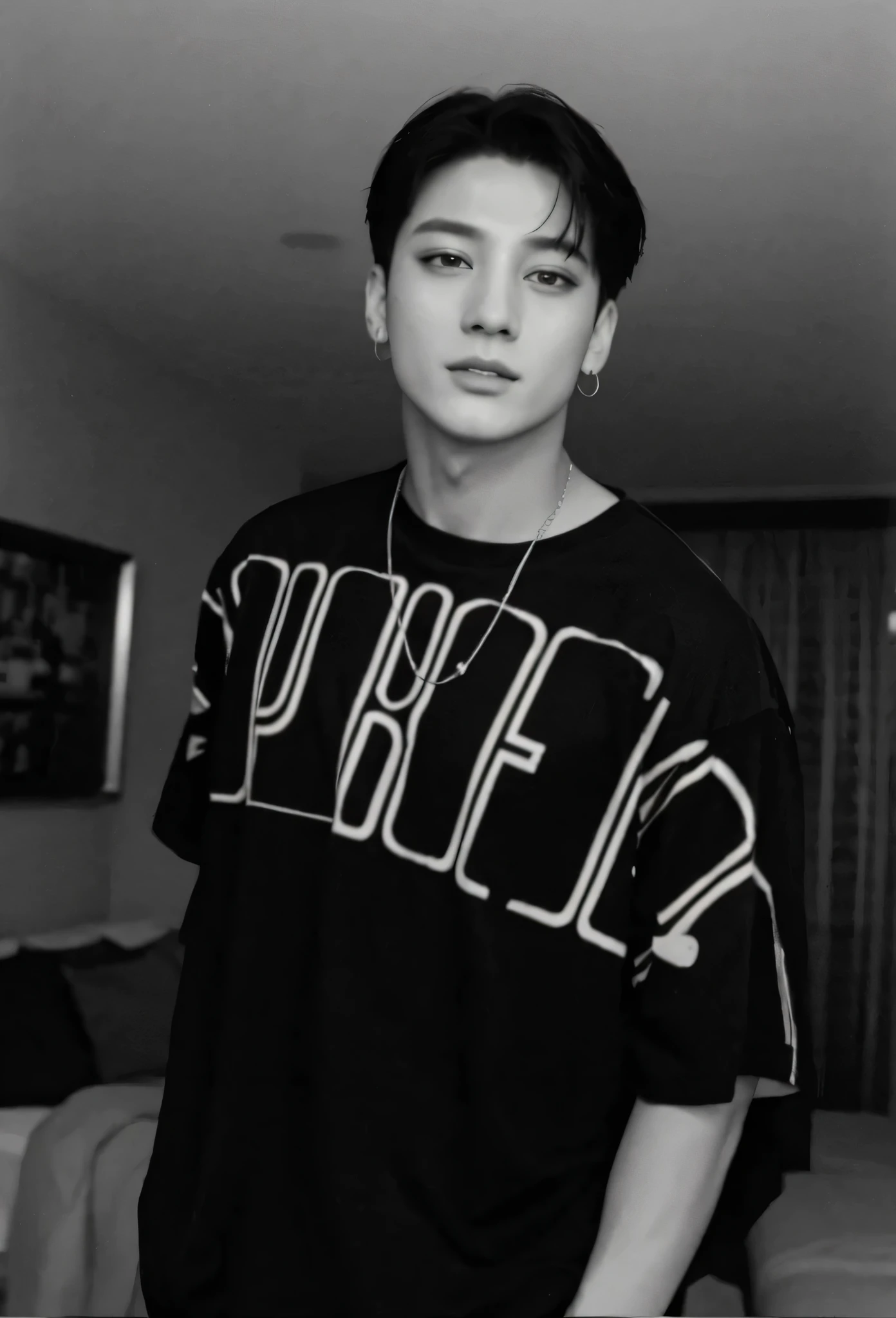 Jungkook face, rostro alargado, ojos achinados y mirada seria, labios suaves y voluptuosos, piel suave y brillante 