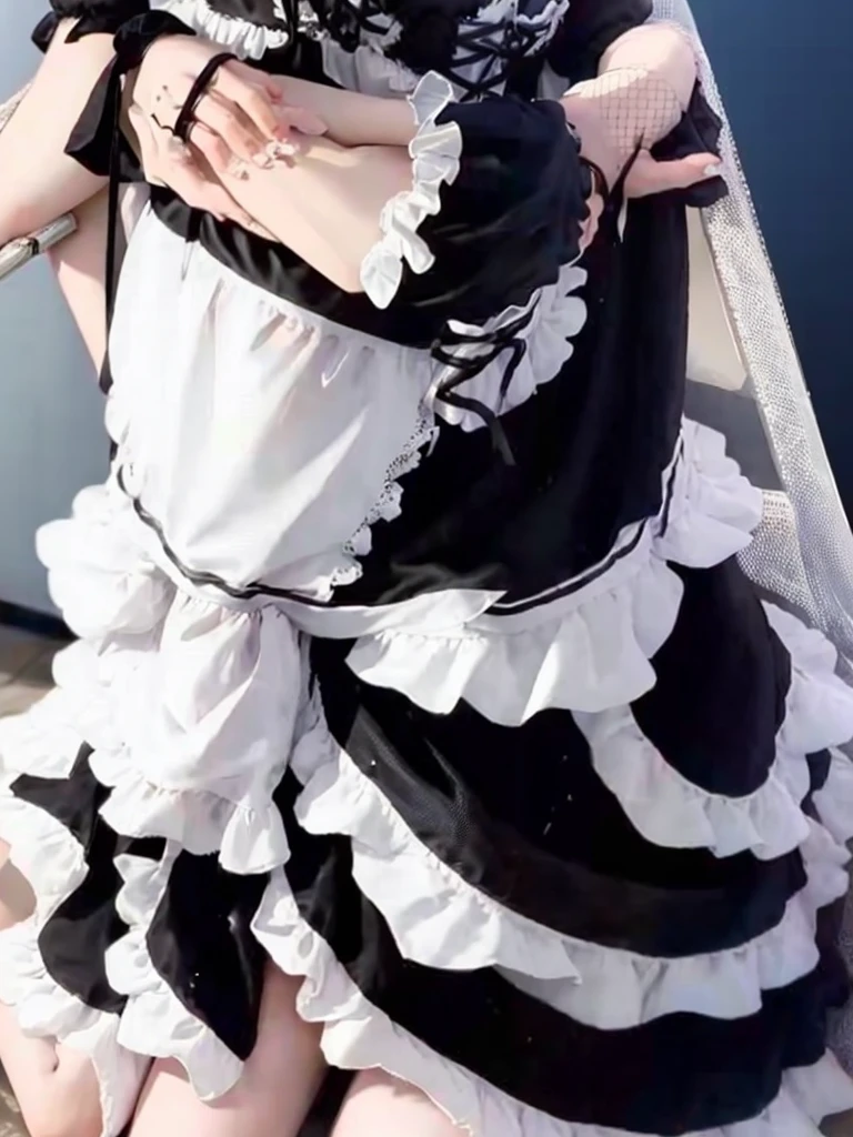 A sexy beautiful woman , HD, very detailed, 4k, hyper detailed, high quality, HDR, untra realistic,