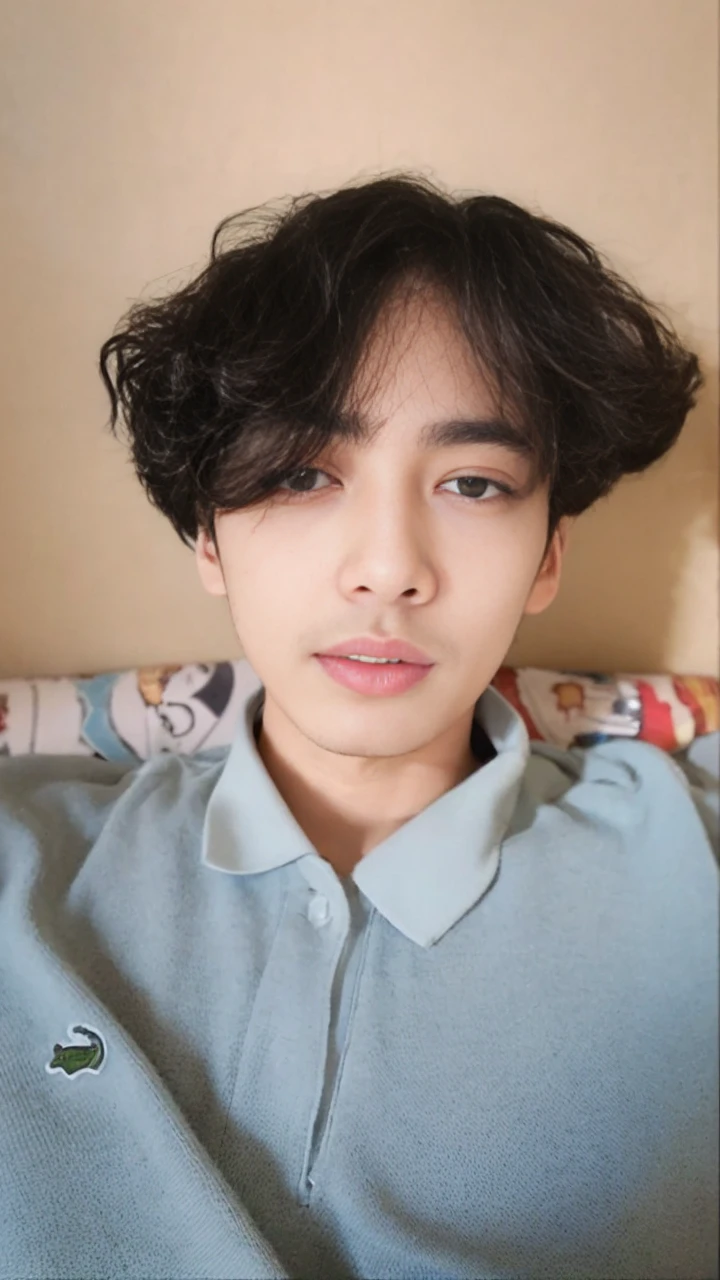 musician、A refreshing handsome man in his 40s、(Super cool S-class guy)、Japanese Male, 40 years old、、Photo taken in a cafe、a handsome guy、(CG Unity 8K high resolution photo)、(Very detailedSA handsome guy in class)、(Realistic)、(highest quality))、Very detailed、super high quality、expensive、audience、kind person、Very beautiful hair Perm Hair、Bright photo、Handsome like a model、Handsome like an idol、Looking into the camera、inside a stylish cafe、Stubble
