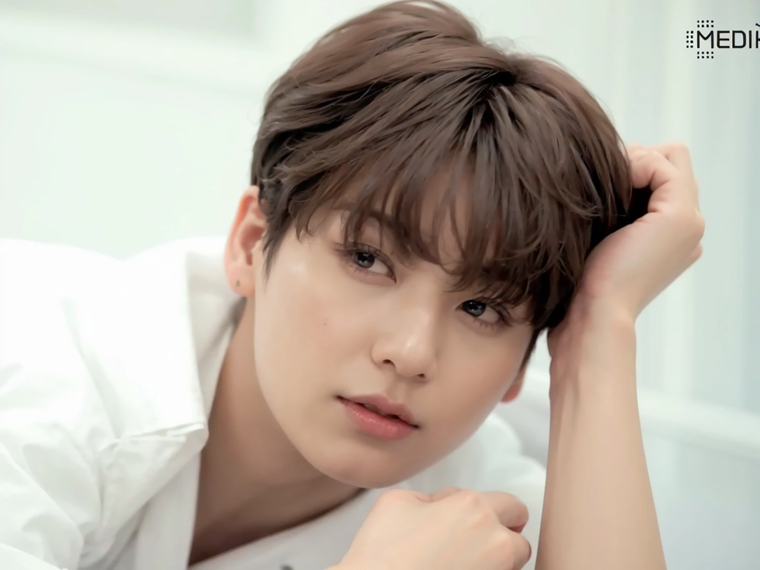 Kpop boy, Jeon Jungkook, smooth skin, big eyes, beautiful lips. 