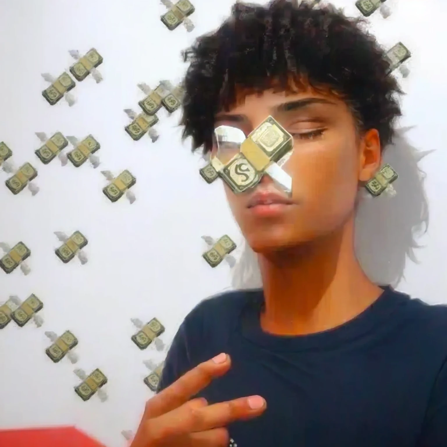 there&#39;s a man with a fake dollar bill on his face, alunos de sinal de dinheiro, dollar sign students, suave em _ o fundo, arte paga, feito de dinheiro, foto no estilo de tyler mitchell, 🔞🤡, foto do perfil 1024px, cursed image, por Mestre Kanbun, taken at the beginning of 2020