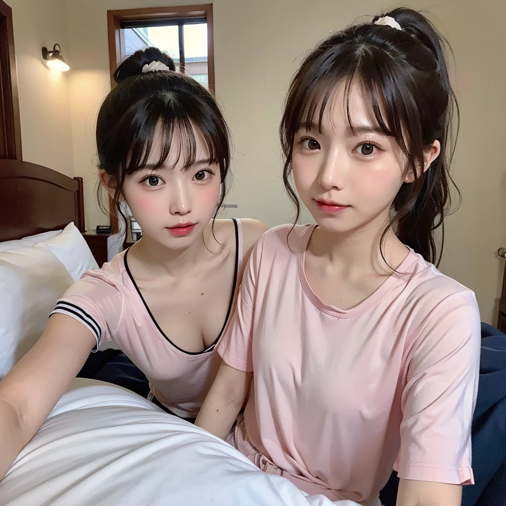 shirt、high resolution、Portrait、independent、Exclusive photographer、Curly ponytail、Bed、