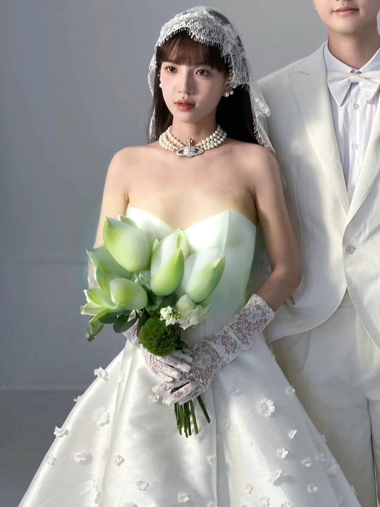 ，Small chest，Transparent wedding dress，Lace，Small chest，