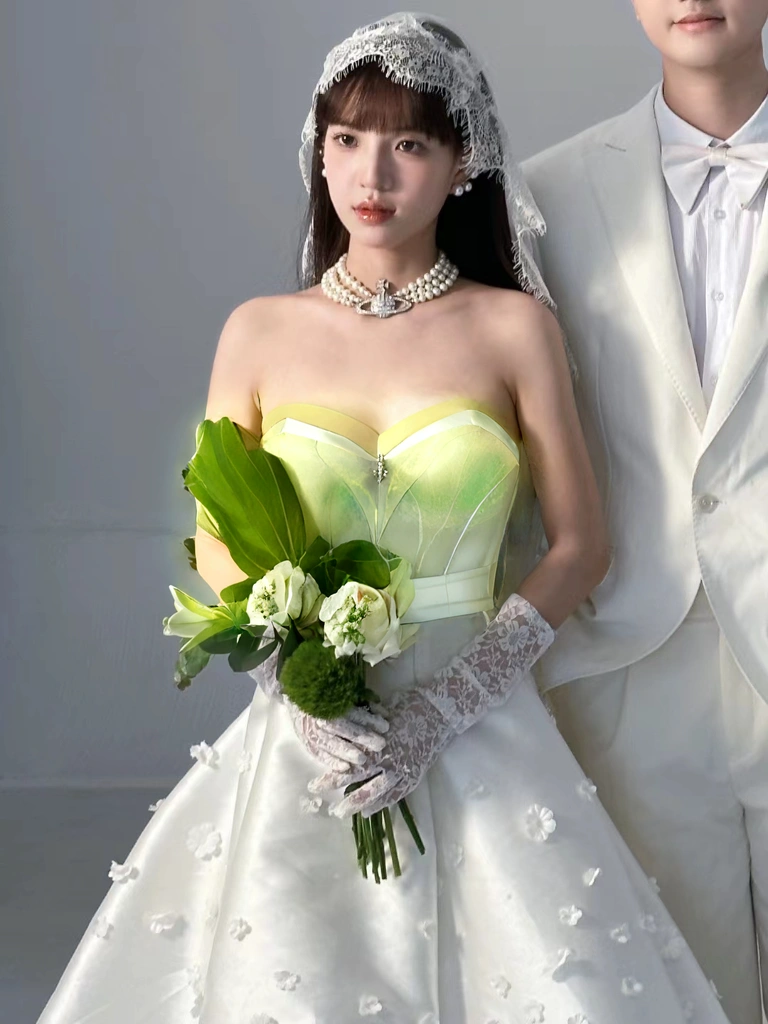 ，Small chest，Transparent wedding dress，Lace，Small chest，
