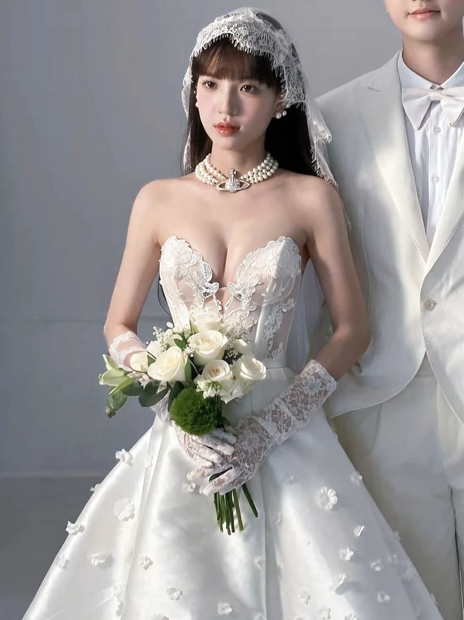 Small chest,chiffon,Lace,Wedding dress,transparent,Not wearing,Protruding details,Ultra-clear,