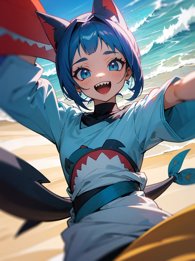 Uma garotinha de anime, muito fofa, com dentes afiados, with shark tail, olhos azuis lindos e brilhantes, with a shark-like shirt covering her private parts, cabelos brancos com algumas pontas azuis, pele clara, em uma praia ao por do sol, com um sorriso lindo em seu rosto.