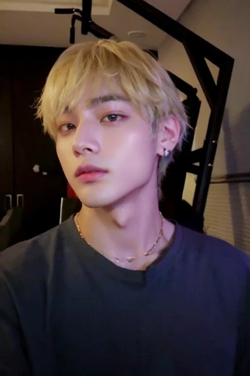 Homem de cabelo preto, BTS, Kim TaeHyung, Adorable Wan with Korean face, hyung tae, Handsome androgynous prince, jovem, grupo BTS, inspirado em Taehyung