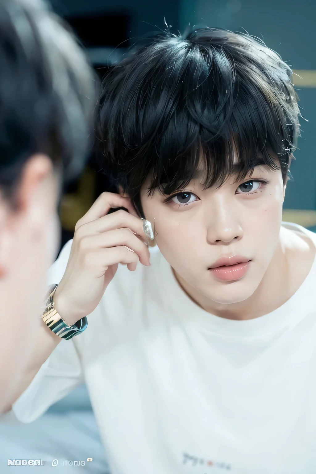 Jimin in a white t-shirt looking in the mirror and bare chest, ojos bonitos y labios carnosos y cabello rubio. Park Jimin HD Jimin\los labios carnosos, Jimin\'s grecian nose, park Jimin, accurate Jimin face, pale korean adorable face, Labios carnosos, pelo rubio y hermoso