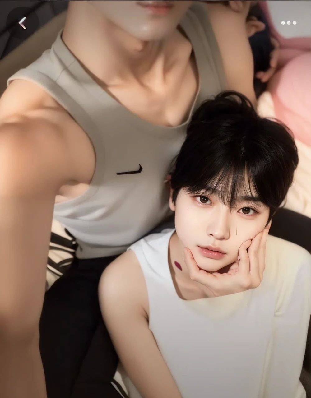 There's a man sitting on a couch with his hair in a bun, Jungkook, Cai Xukun, Hyung Tae, wan adorable korean face, Kim Doyoung, TaeJune Kim, 1 7 - ano - menino rosto magro, foto de perfil headshot, Sul Coreano Masculino, Hong June Hyung, Shin Jeongho, Yanjun Chengt, Yoongi de cabelos pretos