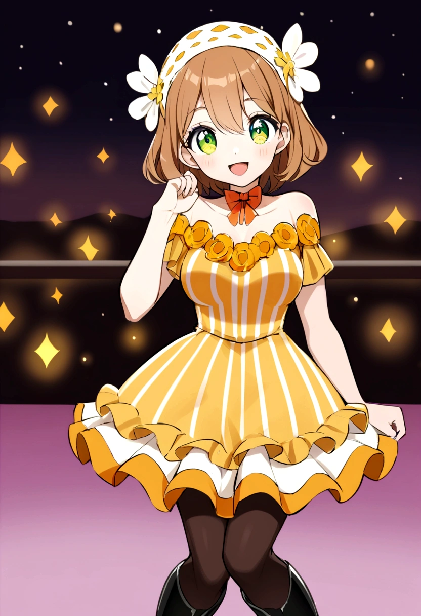 Captura de pantalla. Chica de ojos rasgados color miel, brown hair with blonde highlights, con un vestido rojo escotado, tight and short with black knee-high boots with a cheerful expression, recargada sobre un auto deportivo negro y de fondo una ciudad de noche