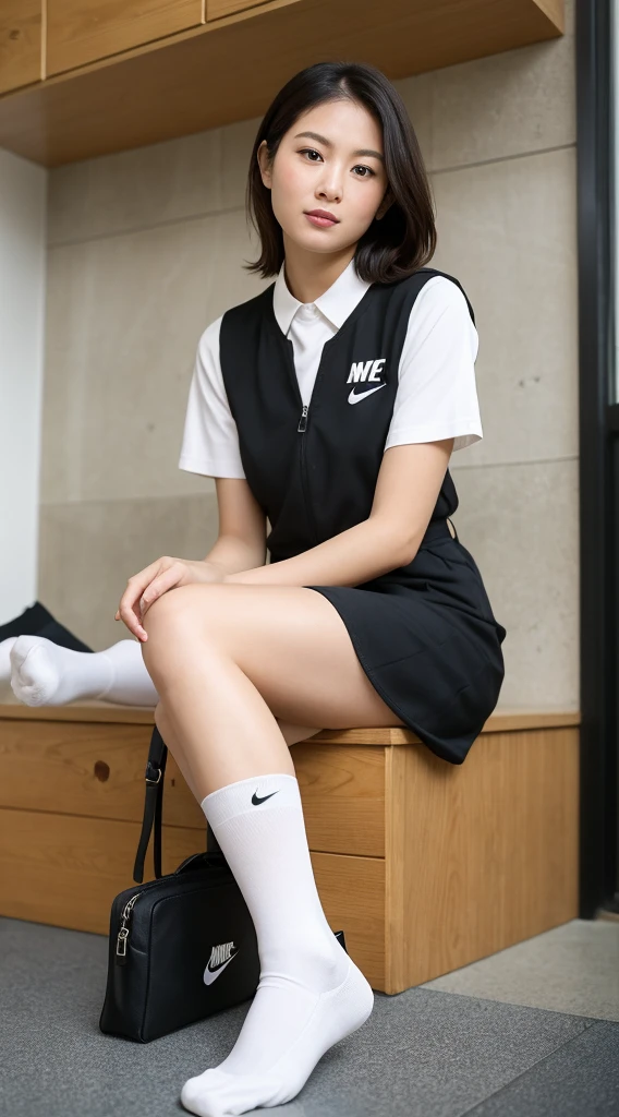 run-6500-v1.1，（RAW Photos：1.2），（Realistic），（Genuine：1.4）.
1 Girl、Perfect Anatomy、 30 years old、Looking into the camera。White socks below the knee are beautiful、Medium Long Hair、Plaid vest、（（Change clothes in the locker room：1.3））・（Try on ultra-realistic black knee-length socks：The socks have a Nike logo：
1.2），（High heels）、（Business services）、Asian Eyes Ella、Wearing nice white socks below the knee、Wearing white Nike socks、Highlighted with white knee-length socks featuring the Nike logo、Black Nike logo on socks、The socks always have one black NIKE logo visible, and there are two pairs of socks on each foot.。