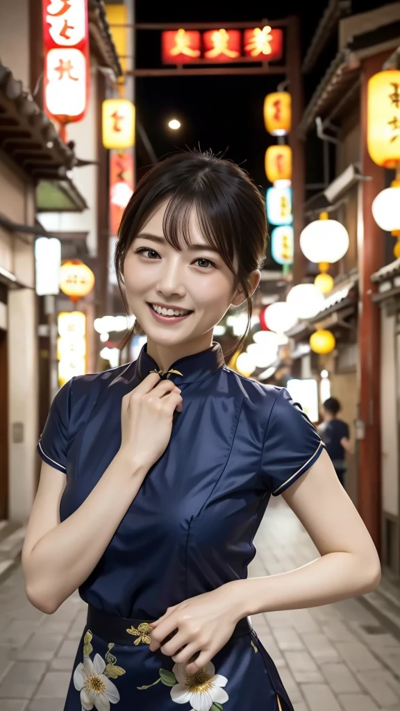 Japanese women、One person、Living in 昔のChinatown、Chinese style hair、Laughing with your mouth open、Short sleeve blue cheongsam、Sexy pose、Very short、Old town、Chinatown at night、The lighting is bright、
