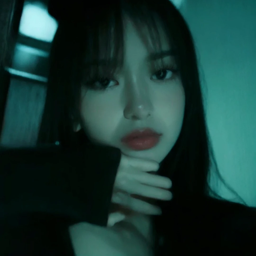 ((Realistic lighting, Best quality, 8K, Masterpiece: 1.3)), Clear focus: 1.2, 1girl, Perfect Figure: 1.4, Slim Abs: 1.1, ((Dark brown hair)), (White crop top: 1.4), (Outdoor, Night: 1.1), City streets, Super fine face, Fine eyes, Double eyelids,