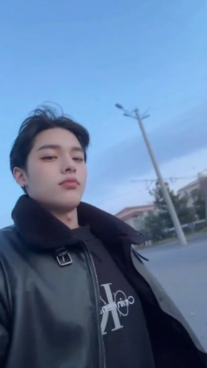 ulzzang boy, kim taehyung