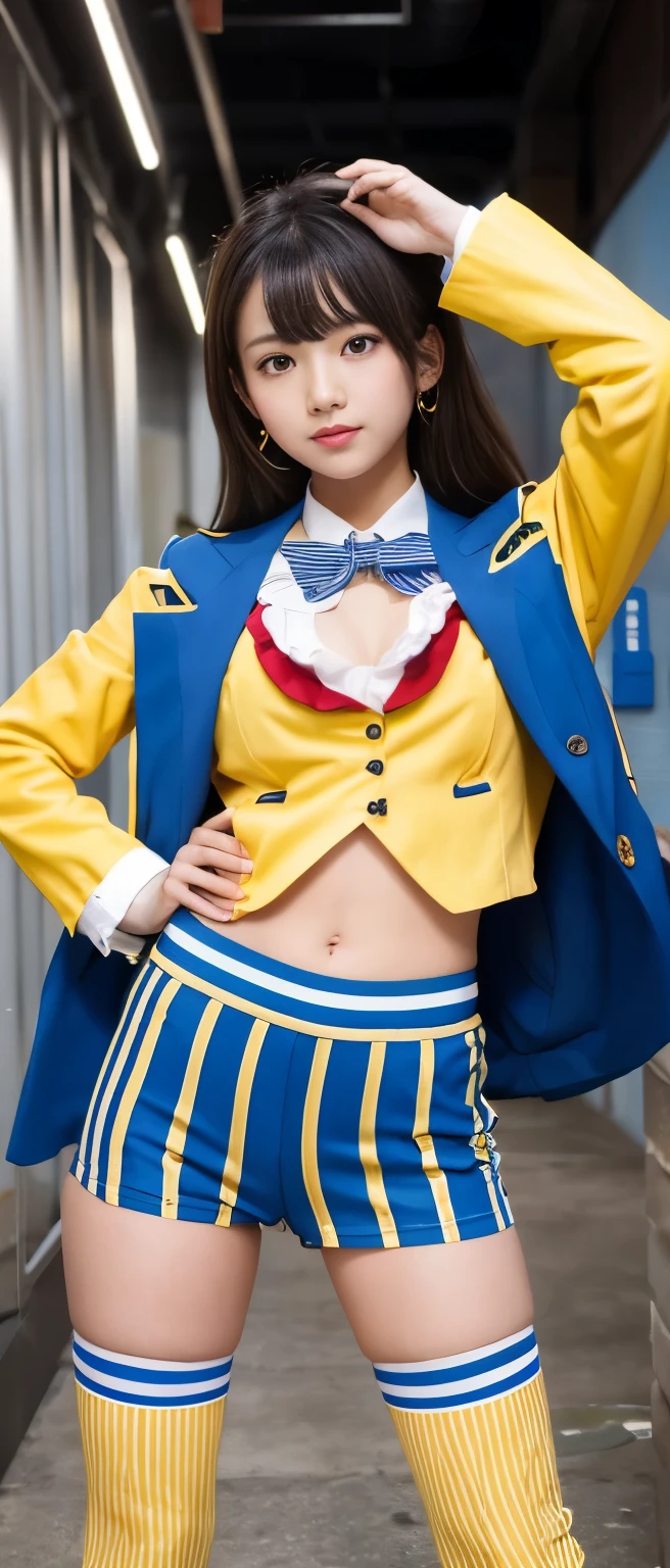 Tall and cute idol girl、whole body、Good style、、、、、、、、、、Tanned thick legs、、Yellow and blue steampunk striped suit、、Neat and clean idol face、Underground laboratory、