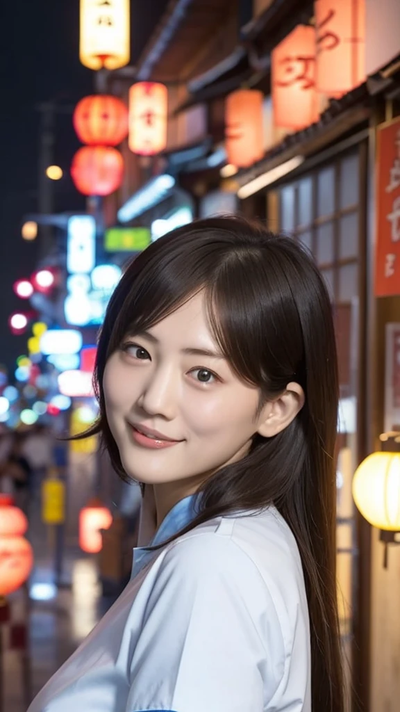Japanese women、one person、Living in 昔のChinatown、Slightly chubby、Chinese style hair、Laughing with your mouth open、Sticking out tongue、Short sleeve blue cheongsam、Sexy pose、Very short、Old town、Chinatown at night、Dimly lit city、夜の街、