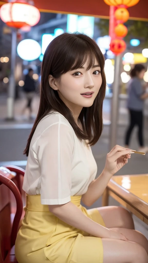 Japanese women、one person、Living in 昔のChinatown、Slightly chubby、Chinese style hair、Laughing with your mouth open、Sticking out tongue、Short sleeve blue cheongsam、Sexy pose、Very short、Old town、Chinatown at night、Dimly lit city、Sanggang(San Francisco)のチャイナタウン 夜霧に濡れて
夢紅く誰を待つ 柳の小窓
泣いている 泣いている
おぼろな瞳 花やさし霧の街
チャイナタウンの 恋の夜
Sanggangのチャイナタウン燃えて
泪顔ほつれ髪 翡翠の篭よ
忘らりょか 忘らりょか
蘭麝(Ranja)のかおり 君やさし夢の街
チャイナタウンの 恋の夜
Sanggangのチャイナタウン 黄金(gold)The white ship I see with you in the bay is a long journey, I miss it, I miss the dream of my hometown, the moon shines brightly, a night of love in Chinatown, a town on a hill