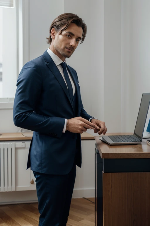 Un homme qui travaille en costume dans un bureau. Style ultra ultra réaliste. 4K. Pour une photo linkedin et twitter