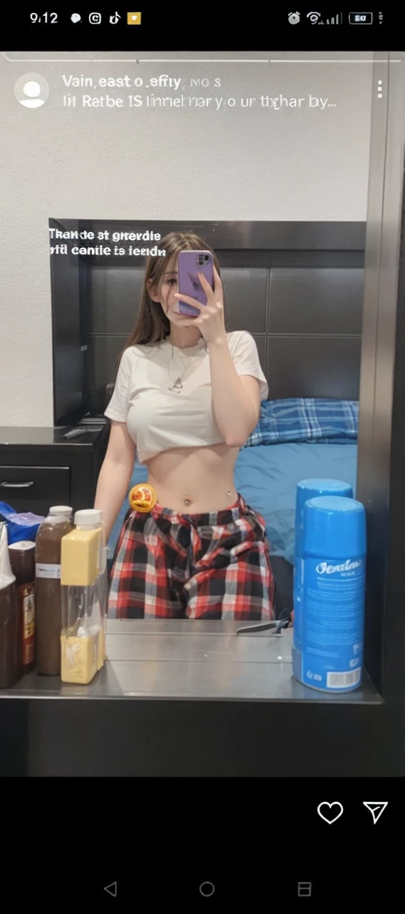 Take off the woman&#39;s clothes 
