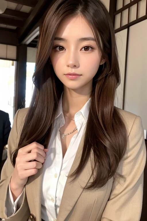 Japanese、woman、In a suit、Brown Hair、Long Hair、Fair skin