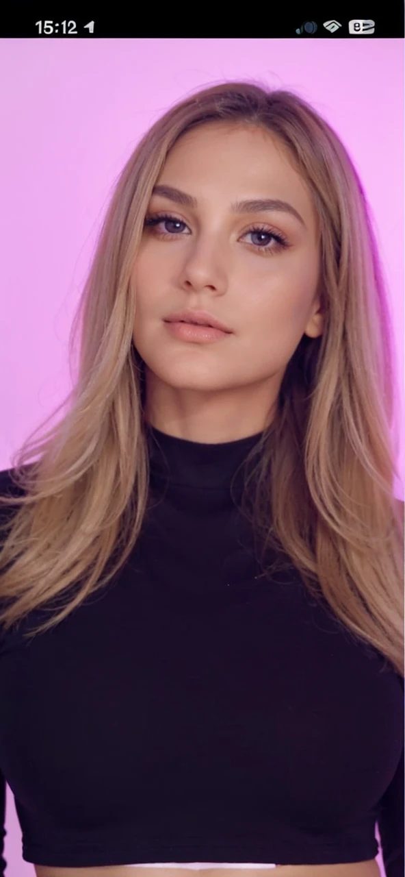 Oval shaped face, with soft, well-defined contours.
yeux grands et expressifs, usually light colored often thick and arched, which frames his eyes well.
Son nez est fin et proportionné par rapport à son visage.
full and well-defined lips clear and luminous skin