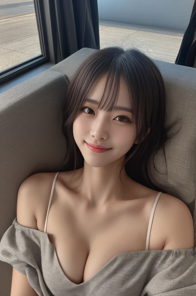 One Girl、Idol、Close-up、clavicle、picture、movie、Depth of written boundary、sleeping face、Modeled、window、View your viewers、Cleavage,camisole,smile