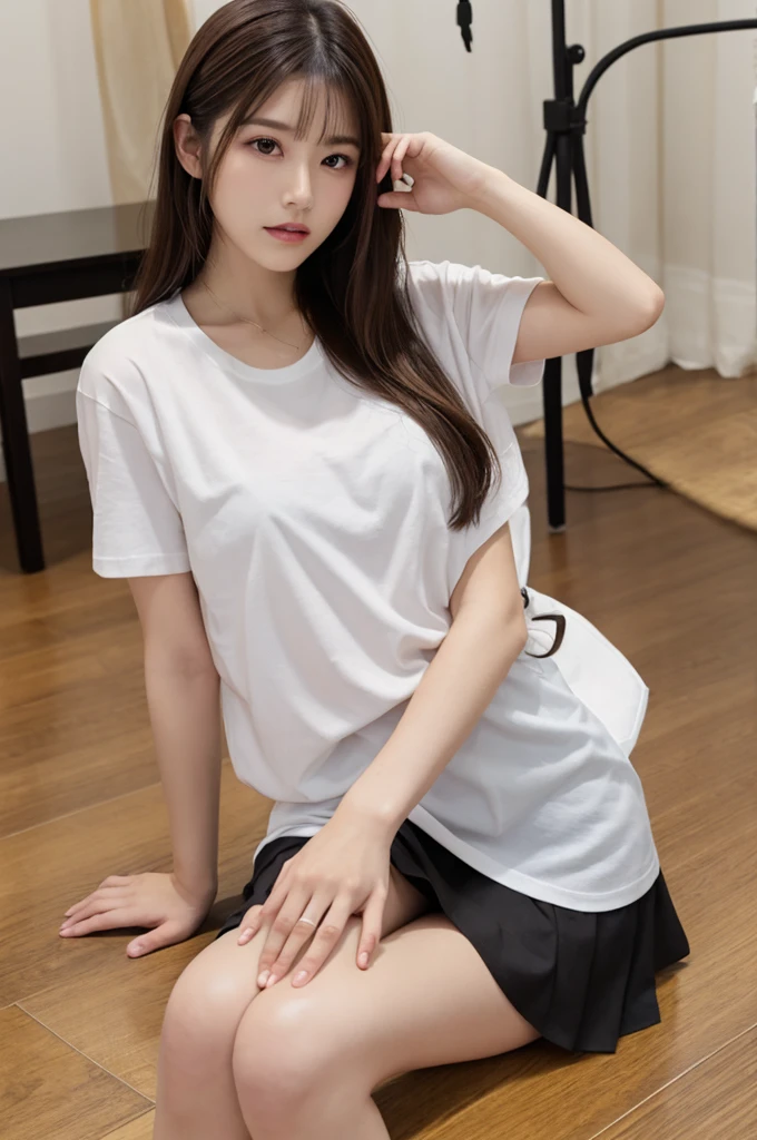 Japanese Beauty、Brown Hair、Barely、Black mini skirt、White T-shirt、indoor、Thighs、White legs、Flooring Triangle sitting