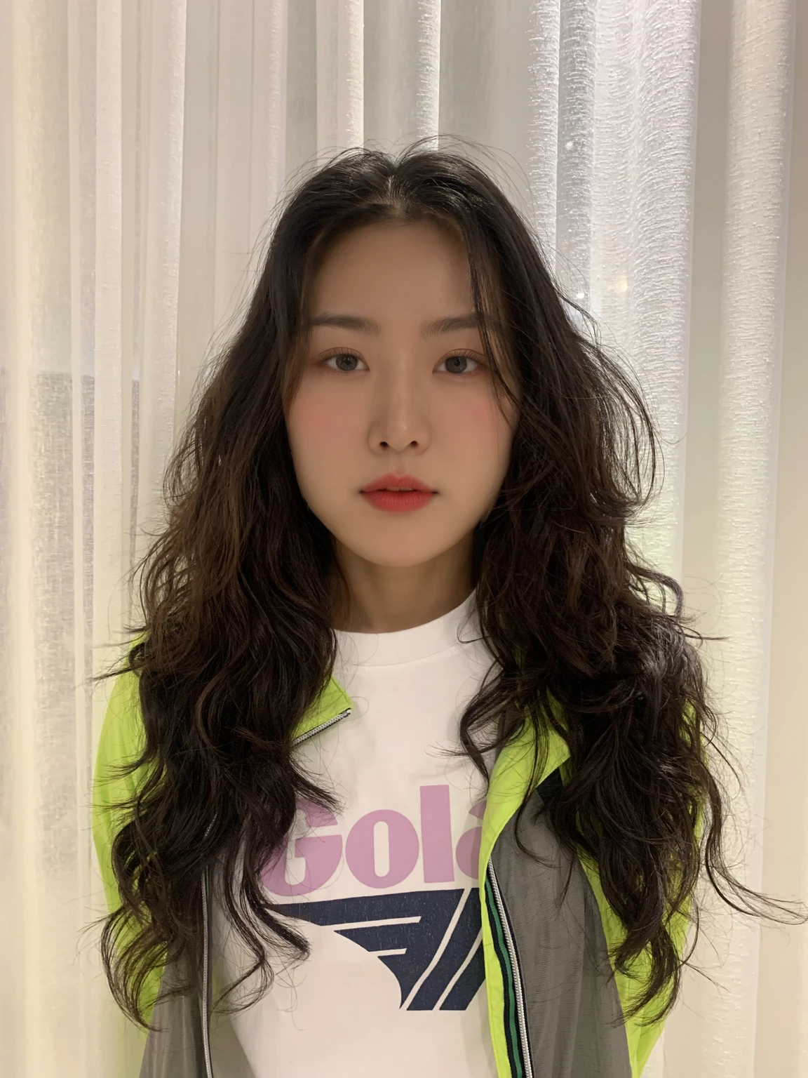 Best Quality, 8k, Masterpiece, (Portrait: 1.3), (photo realistic:1.4), (hyper realistic:1.4), Sharp Focus, looking at viewer, (smoother lighting:1.1), (increase cinematic lighting quality:0.9), realistic lighting, backlighting, light on face, ray trace, (brightening light:1.2), (Increase quality:1.4), sharp detail, (best quality real texture skin:1.4), finely detailed eyes, black_eyes, finely detailed face, 25 year old Korean woman