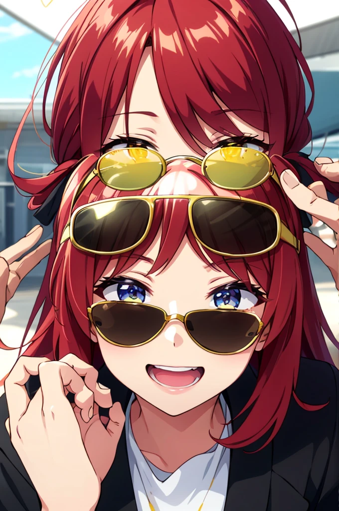 Focus on the face、Face only、Red hair、Yellow sunglasses、laughing、Hands on sunglasses、Fancy costumes、Spark effect