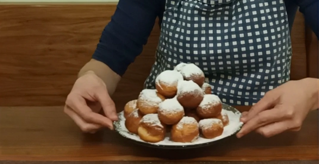 Make a presentable background for that plate of donuts 