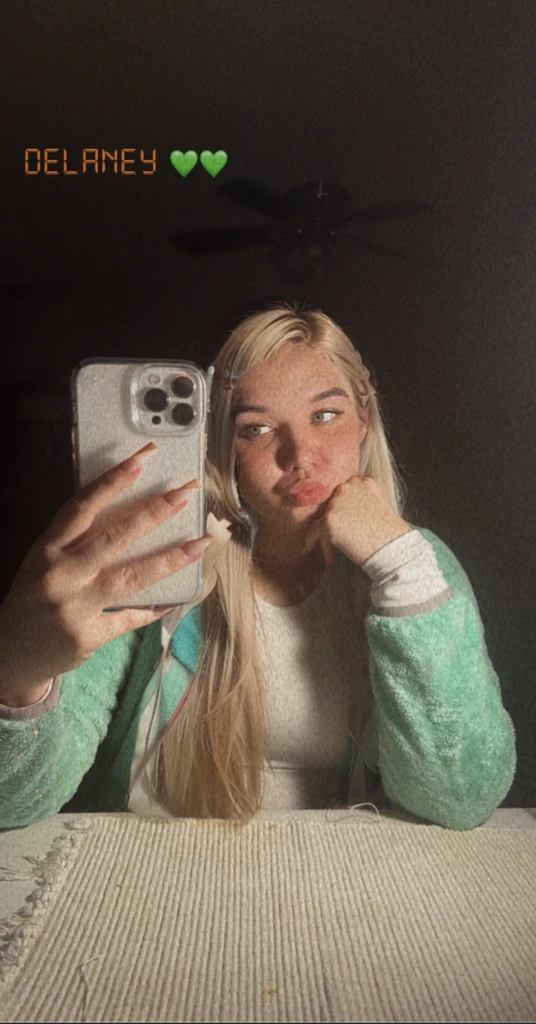 change color to ash blonde bayalage