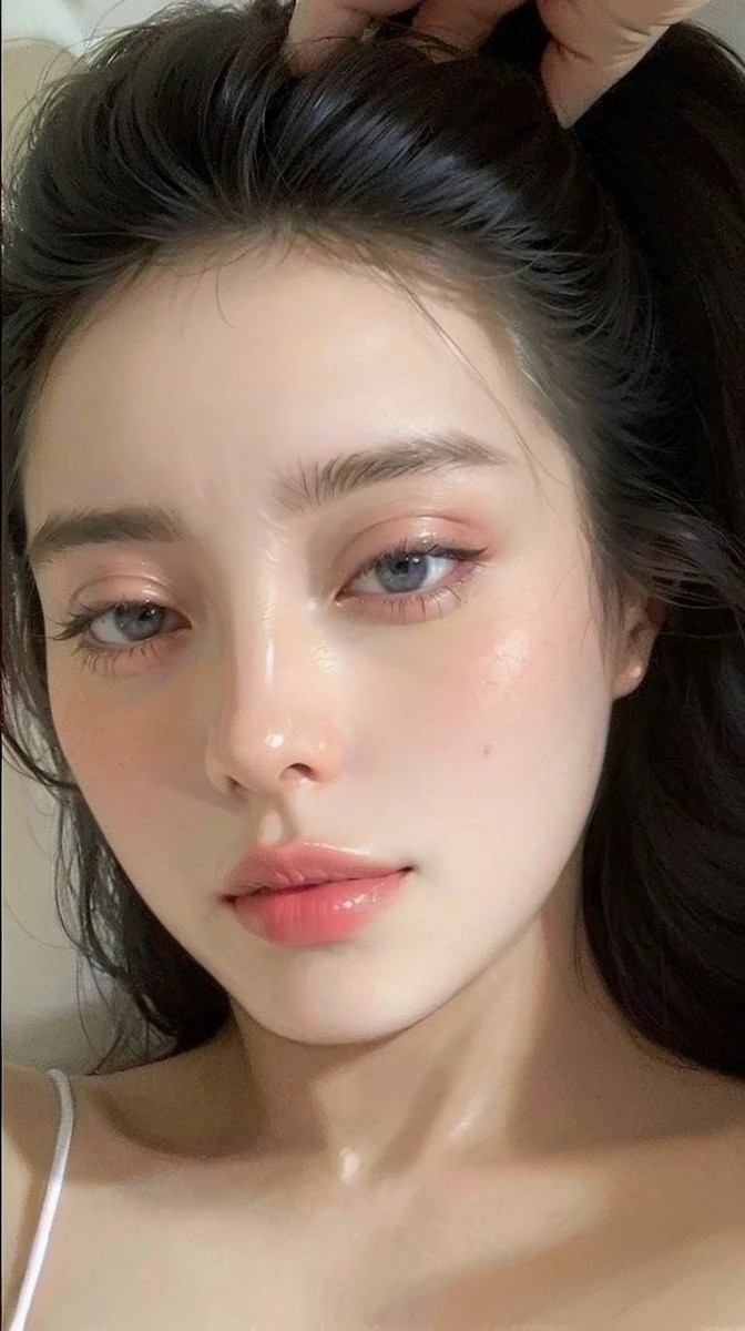 Beautiful Delfina, golden fairy, skin like porcelain, skin like ivory, princesa hime 16k