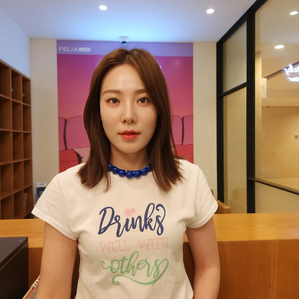 Best Quality, 8k, Masterpiece, (Portrait: 1.3), (photo realistic:1.4), (hyper realistic:1.4), Sharp Focus, looking at viewer, (smoother lighting:1.1), (increase cinematic lighting quality:0.9), realistic lighting, backlighting, light on face, ray trace, (brightening light:1.2), (Increase quality:1.4), sharp detail, (best quality real texture skin:1.4), finely detailed eyes, black_eyes, finely detailed face, 25 year old Korean woman