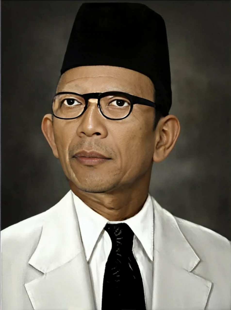 Indonesian man aged 40 years and over, wearing black Songko, transparent glasses, gray jacket, brown skin. HD realistic photos