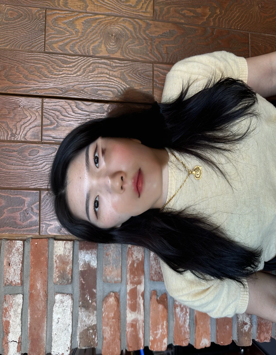 Best Quality, 8k, Masterpiece, (Portrait: 1.3), (photo realistic:1.4), (hyper realistic:1.4), Sharp Focus, looking at viewer, (smoother lighting:1.1), (increase cinematic lighting quality:0.9), realistic lighting, backlighting, light on face, ray trace, (brightening light:1.2), (Increase quality:1.4), sharp detail, (best quality real texture skin:1.4), finely detailed eyes, black_eyes, finely detailed face, 25 year old Korean woman