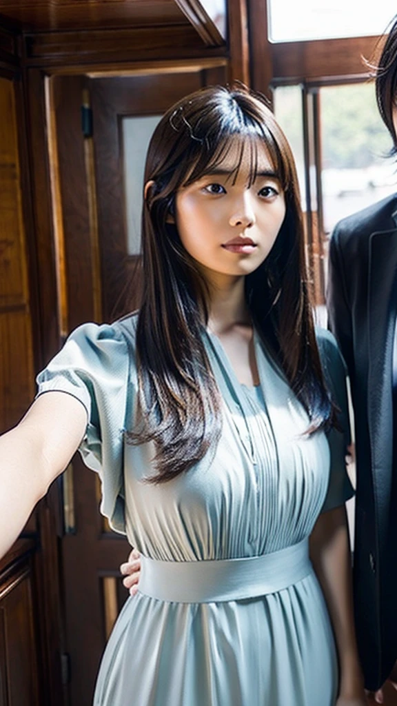 Kikuchi Hina takes a selfie with a man with long bangs and wolf hair., Mourning clothes