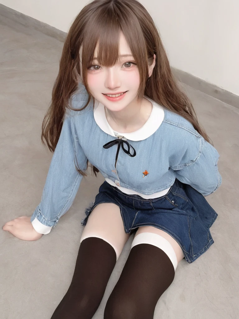 4K, masterpiece, 8K, high quality, 最high quality,10歳のcute少等生, Very white skin, Long brown hair，a bit，Low length，freckles，Thin eyebrows，Straight bangs，(Flat Chest) ，feminine, freckles, Tilt, elegant, elegant, cute, smile, cute, Hilarious, belly button, Denim Low Rise Mini Skirt, ((Black knee socks)), (Ugly clothes)、((Gray background))