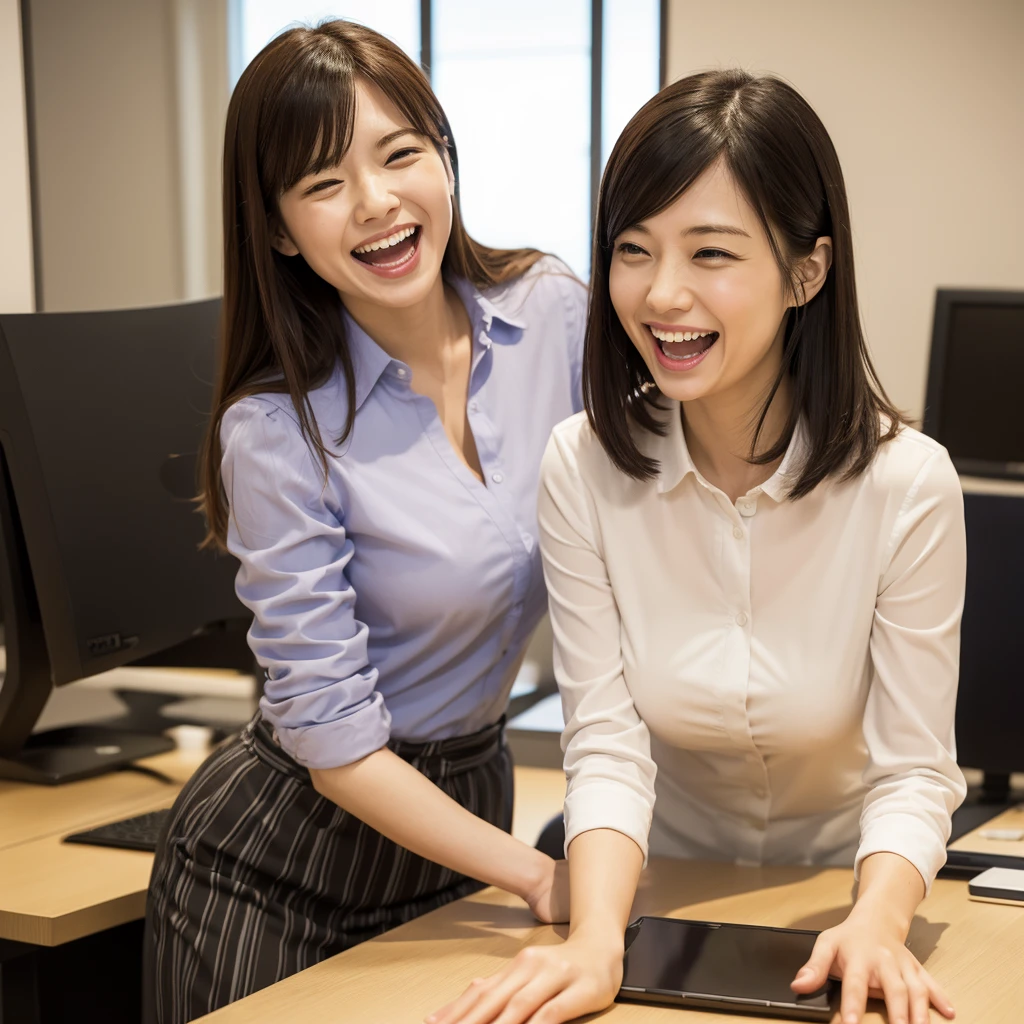 Laughing Japanese office lady、office、(Anatomically correct),masterpiece, Highest quality, Photorealistic、Laughing with your mouth open、Smiling at the camera