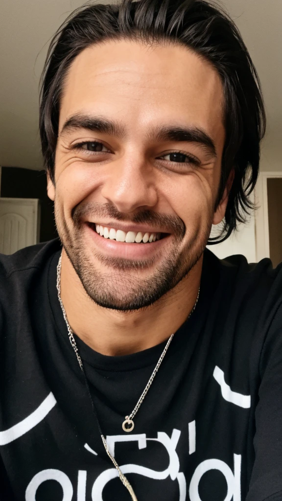 naughty man, in black clothes. Grinning . selfe. naughty man de cabelo curto.