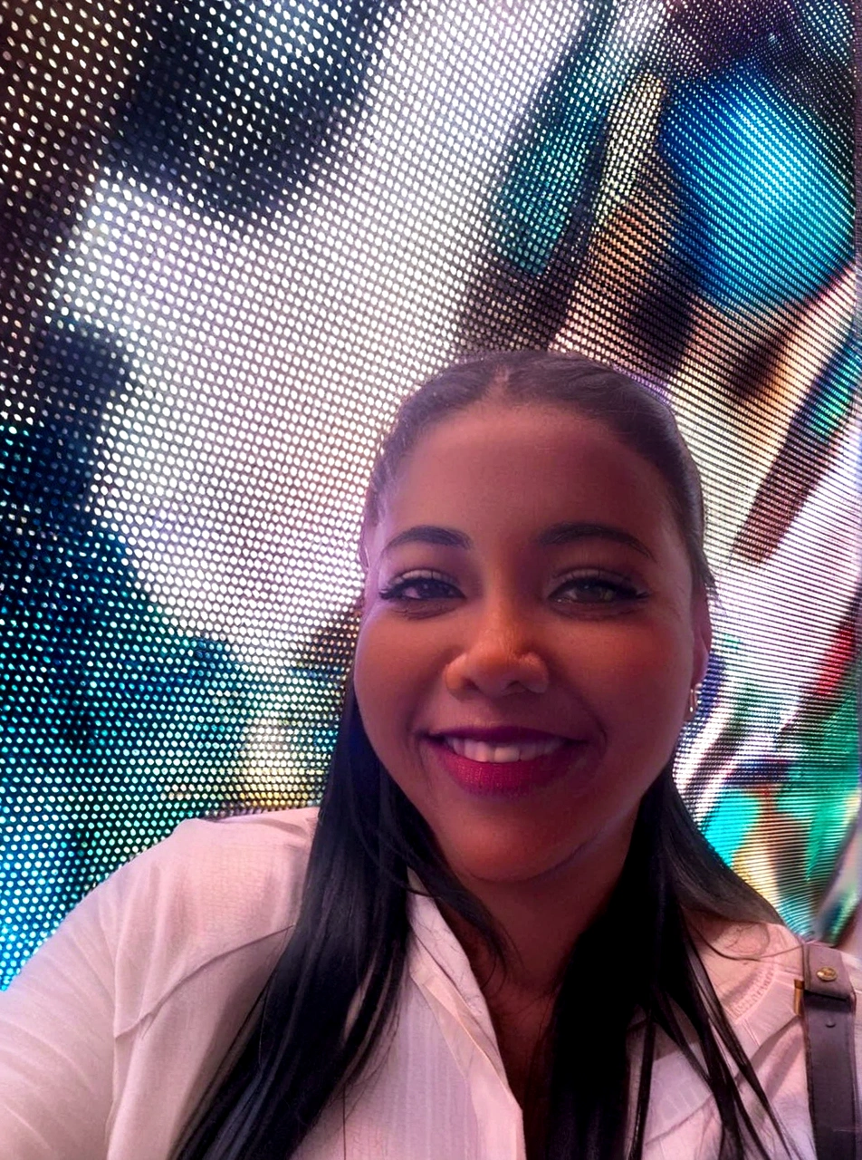 smiling woman in white shirt with black hair and white shirt, 8k selfie photograph, inspired by Maria Helena Vieira da Silva, having a lot of fun, aida muluneh, profile image, in sao paulo, photo of a black woman, inspired by Howardena Pindell, taken at the beginning of 2020, magnetic years