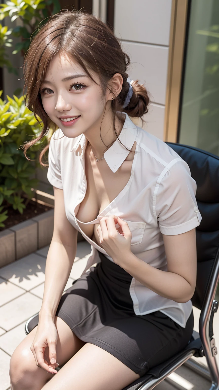 8K quality、High resolution、High resolutionの瞳、woman、Office Lady、mini skirt、リアルなwoman性器、Small breasts、Sweat accumulates in the chest、garden、Sit on a chair with your legs apart and leaning forward、The best smile、