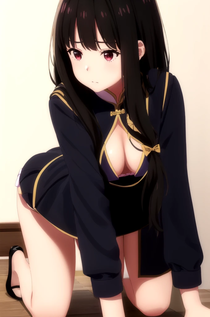 China dress、On all fours、bra、I can see her panties、I can see the valley、China dress、Black Hair、Leaning forward、On all fours、Blushing、、A look of contempt