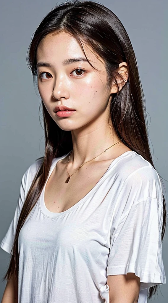 (Highest quality, 8K, 32k, masterpiece, Ultra-high resolution:1.2),Photo of a 21 year old Japanese woman, Very sunburned, Normal chest, Long Brown Hair,Upper Body,(Extra Large_T-Shirts,:1.1) necklace, Simple Background, Look around