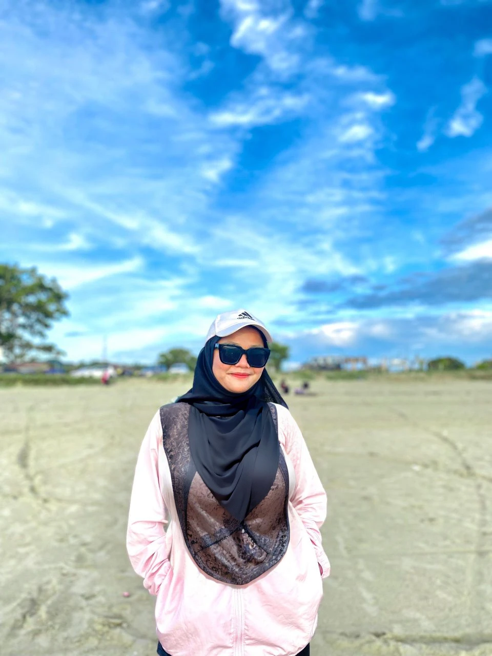 High resolution UHD, Improvement of quality, Soft lighting, Highly detailed, Very detailed on clothes, high quality clothes, Advanced Details, Sharp Focus, High resolution, Big Breasts, Breasts Covered With Hijab and Dress, Real clothes, Real Lighting, Same clothes, Same Clothes With Big Breasts, Big Boob Undershirt Covered