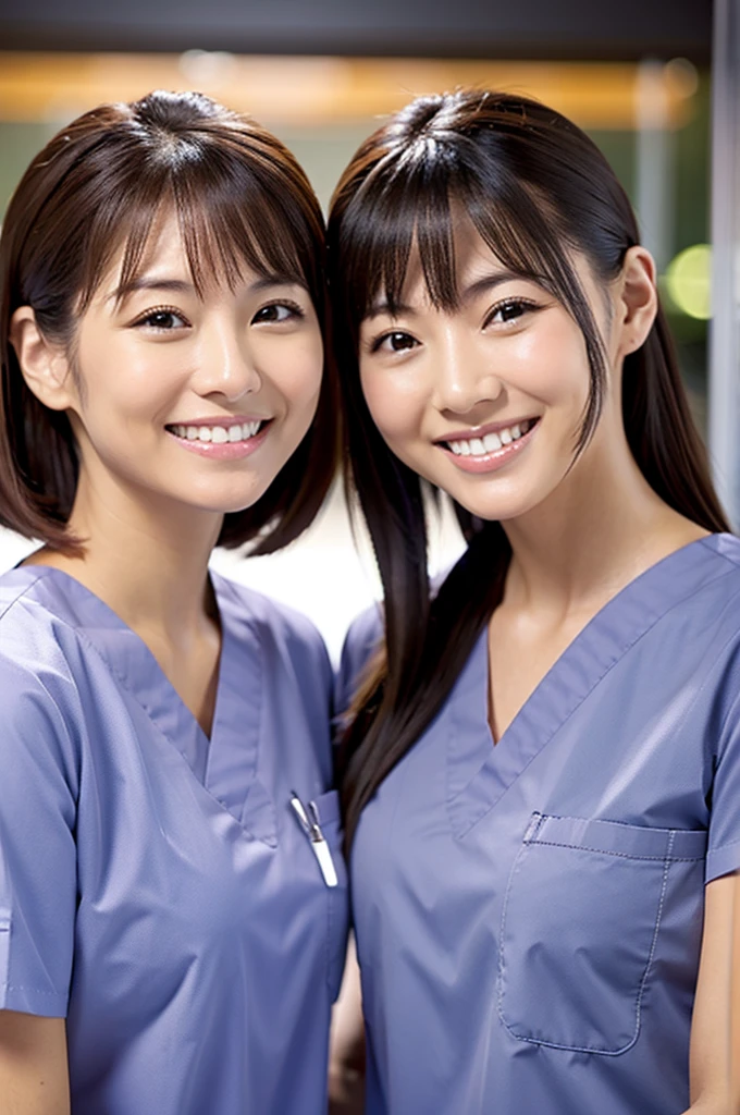 Dental hygienist, only two women　Side by side, smiling, wearing brown medical scrubs　Brown, short sleeves, cute, Japanese, black hair, female, early 20s　Upper body close-up　high resolution　Highest quality　　